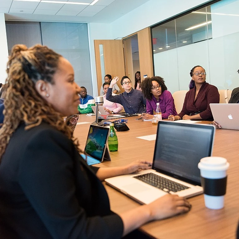Enhancing Workforce Efficiency with Mobile-Optimized HR Solutions