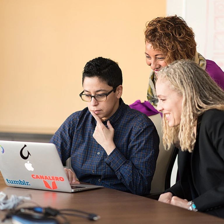 Understanding the Role of HCM Knowledge Base APIs in Modern Work Tech