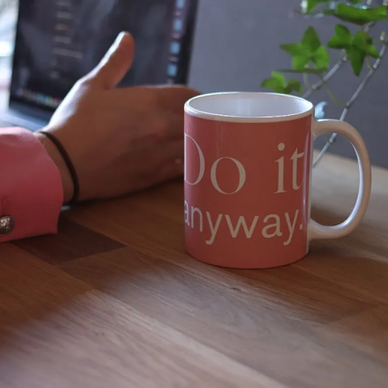 Understanding the meaning and use of approver abbreviation in work tech